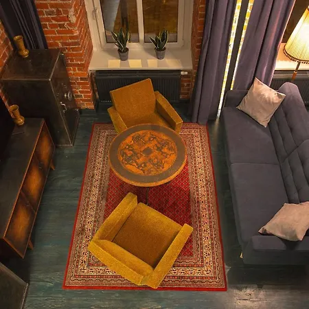 Moho L Hostel