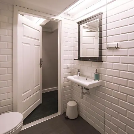 Hostel Moho L Vratislav